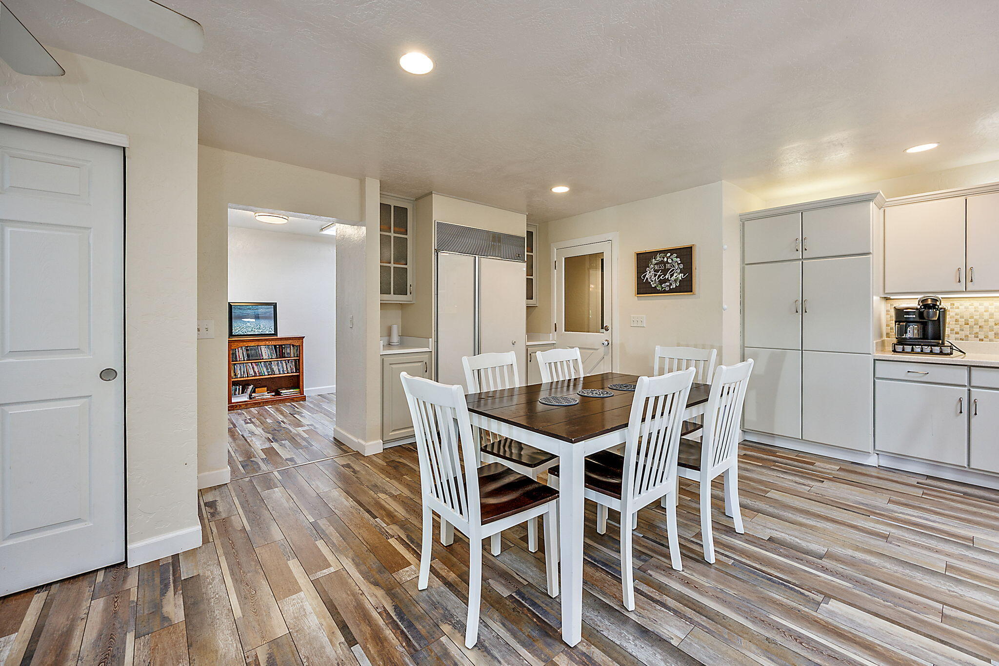 2067 Coker Butte Road Medford, OR 97504 - Photo 30 of 73 28