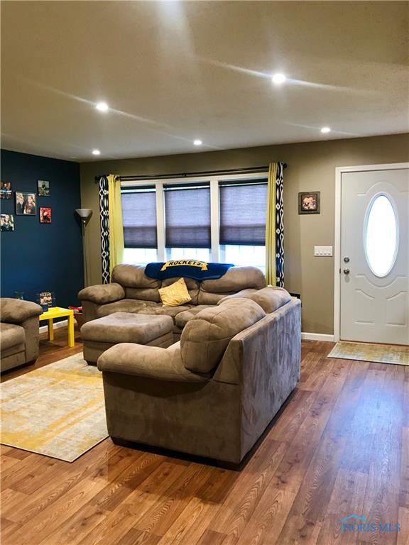 4545 Elmhurst Road Toledo, OH 43613 - Photo 12 of 33 Gallery Image 12