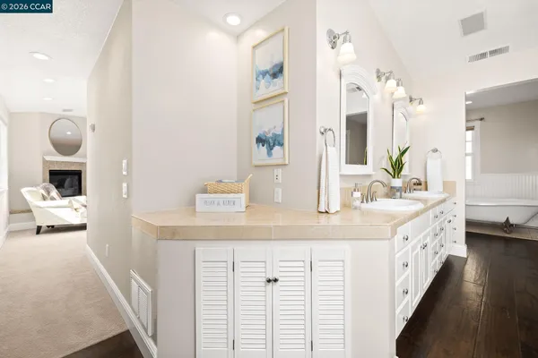 $3,500,000 | 2050 Shell Ridge Trail, Walnut Creek, CA 94598