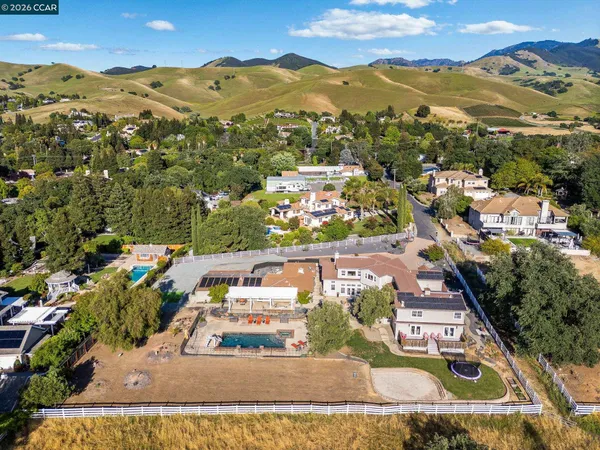 $3,500,000 | 2050 Shell Ridge Trail, Walnut Creek, CA 94598