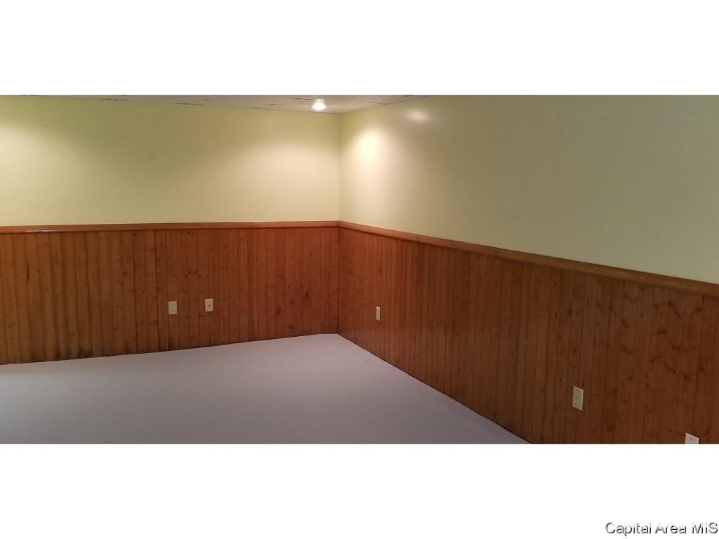 53 Adloff Lane Springfield, IL 62703 - Photo 11 of 29