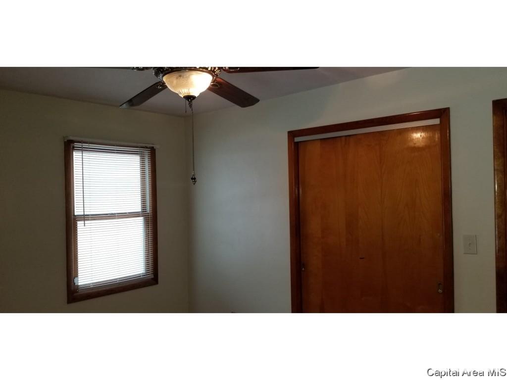 53 Adloff Lane Springfield, IL 62703 - Photo 13 of 29