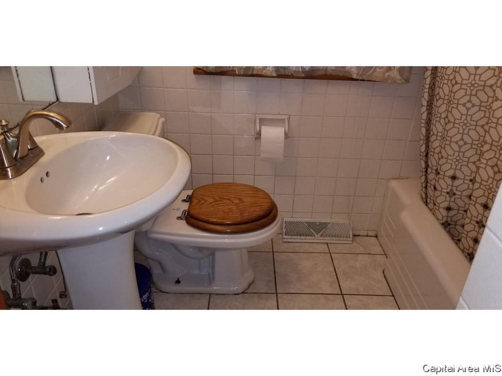 53 Adloff Lane Springfield, IL 62703 - Photo 15 of 29