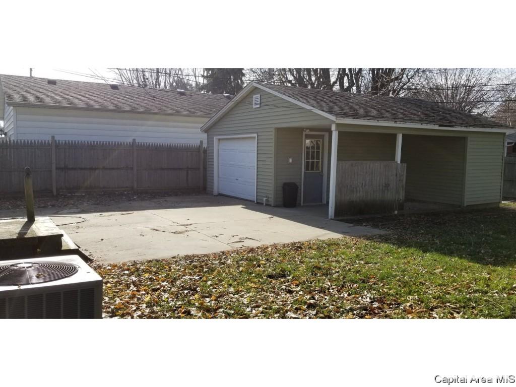 53 Adloff Lane Springfield, IL 62703 - Photo 3 of 29