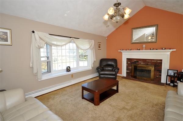 4 2nd Street Maynard, MA 01754 - Photo 2 of 18 Gallery Image 2