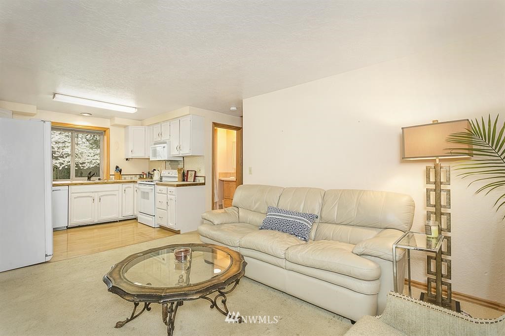 11220 Olympic View Road Northwest Silverdale, WA 98383 - Photo 12 of 25 Gallery Image 12