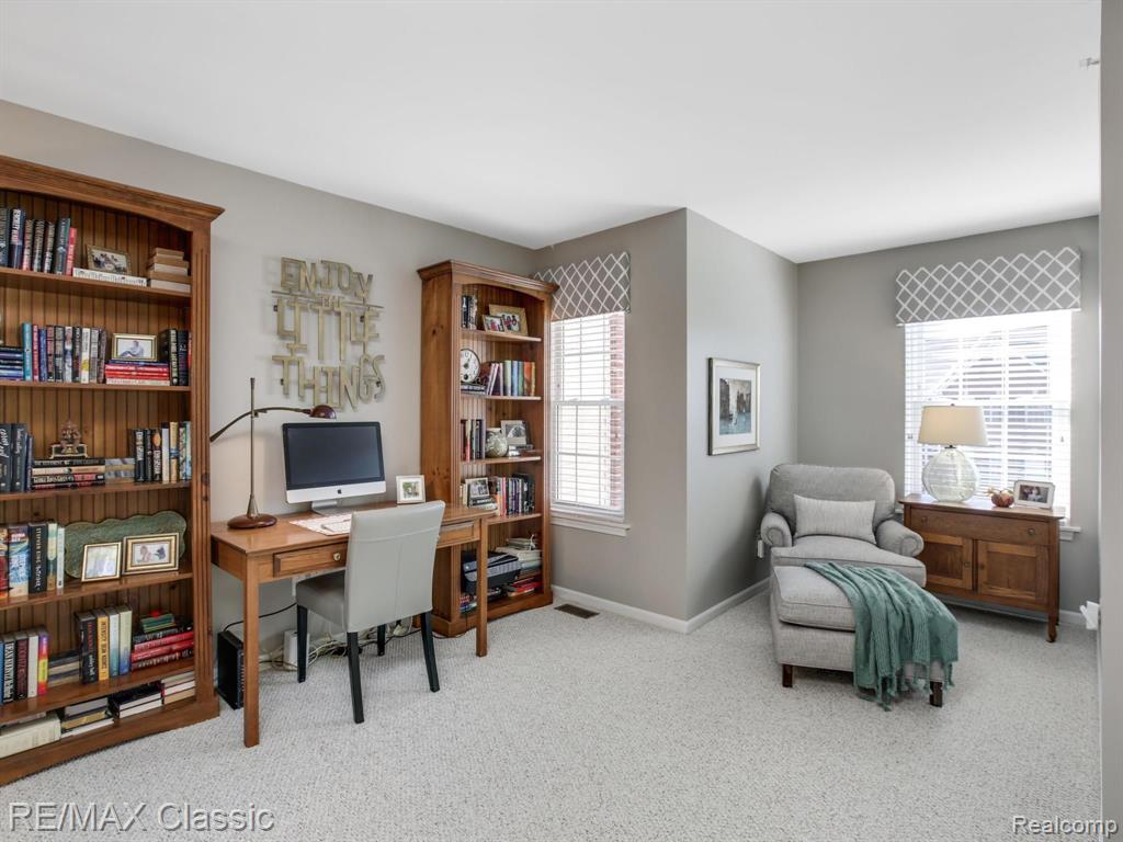 403 Cherry Orchard Road Canton, MI 48188 - Photo 17 of 24