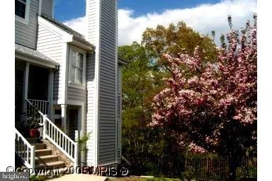 $2,790 | 332 Overlook Drive, Occoquan, VA 22125