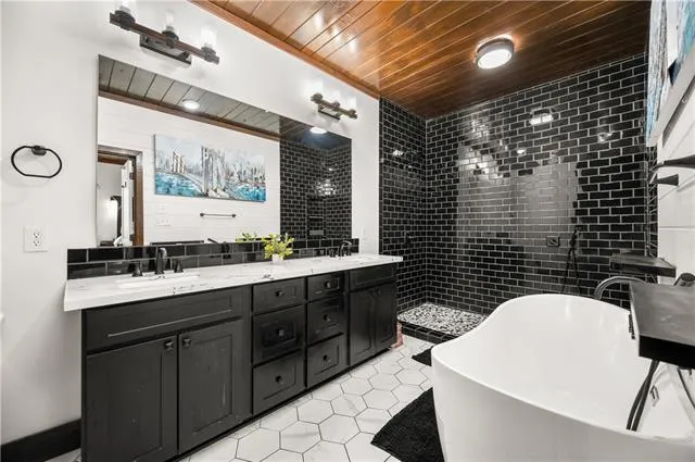 $875,000 | 54 Indian Creek Road, Woodworth, LA 71485