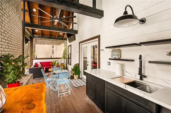 $875,000 | 54 Indian Creek Road, Woodworth, LA 71485