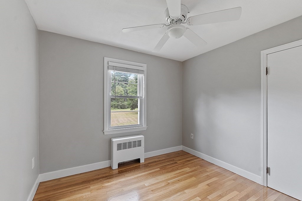 116 Worcester Road Sterling, MA 01564 - Photo 19 of 34 Gallery Image 19