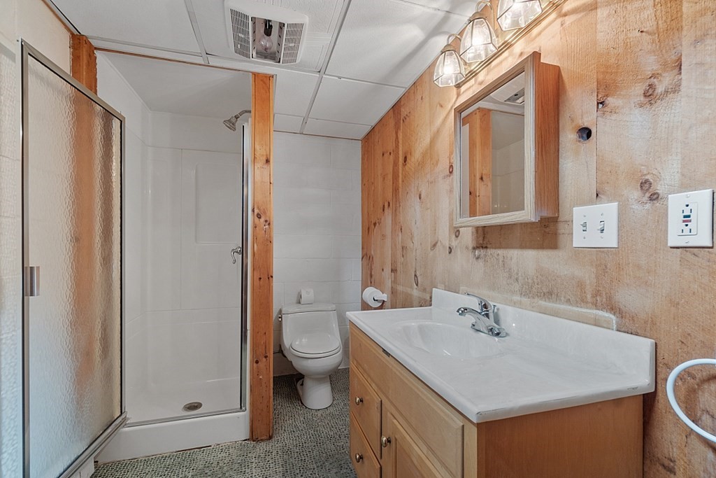 116 Worcester Road Sterling, MA 01564 - Photo 25 of 34 Gallery Image 25