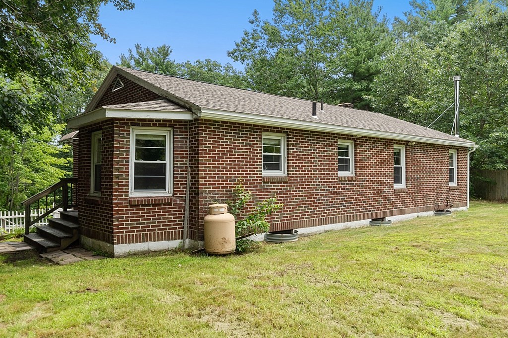 116 Worcester Road Sterling, MA 01564 - Photo 29 of 34 Gallery Image 29