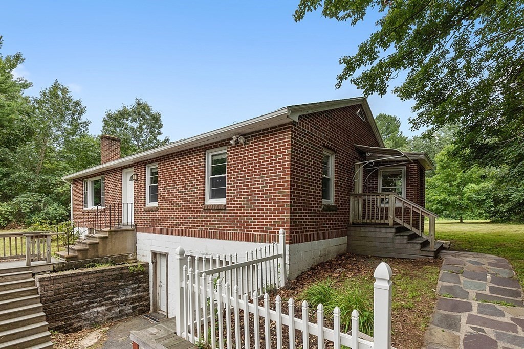 116 Worcester Road Sterling, MA 01564 - Photo 32 of 34 Gallery Image 32