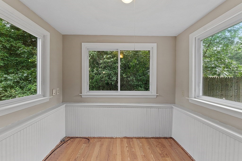 116 Worcester Road Sterling, MA 01564 - Photo 10 of 34 Gallery Image 10