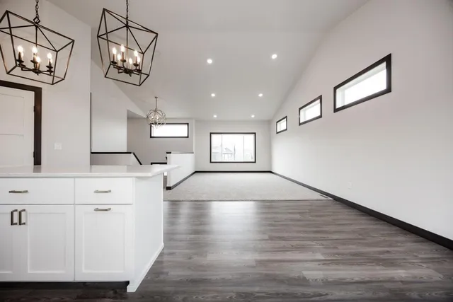 $613,000 | 656 Lake Forest Circle, Detroit Lakes, MN 56501