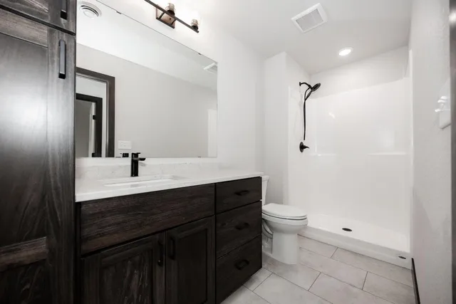 $613,000 | 656 Lake Forest Circle, Detroit Lakes, MN 56501