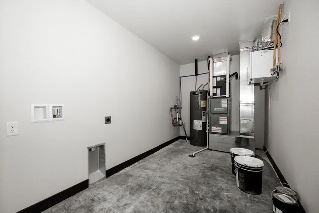 $613,000 | 656 Lake Forest Circle, Detroit Lakes, MN 56501