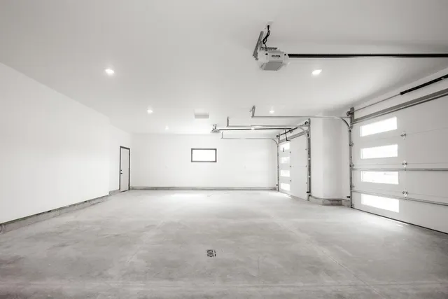 $613,000 | 656 Lake Forest Circle, Detroit Lakes, MN 56501