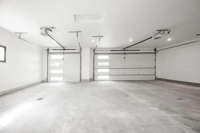 $613,000 | 656 Lake Forest Circle, Detroit Lakes, MN 56501