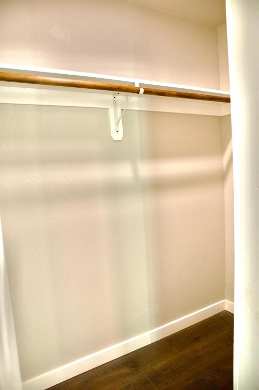 428 Van Molan Street Houston, TX 77022 - Photo 11 of 20 a close up of a shower