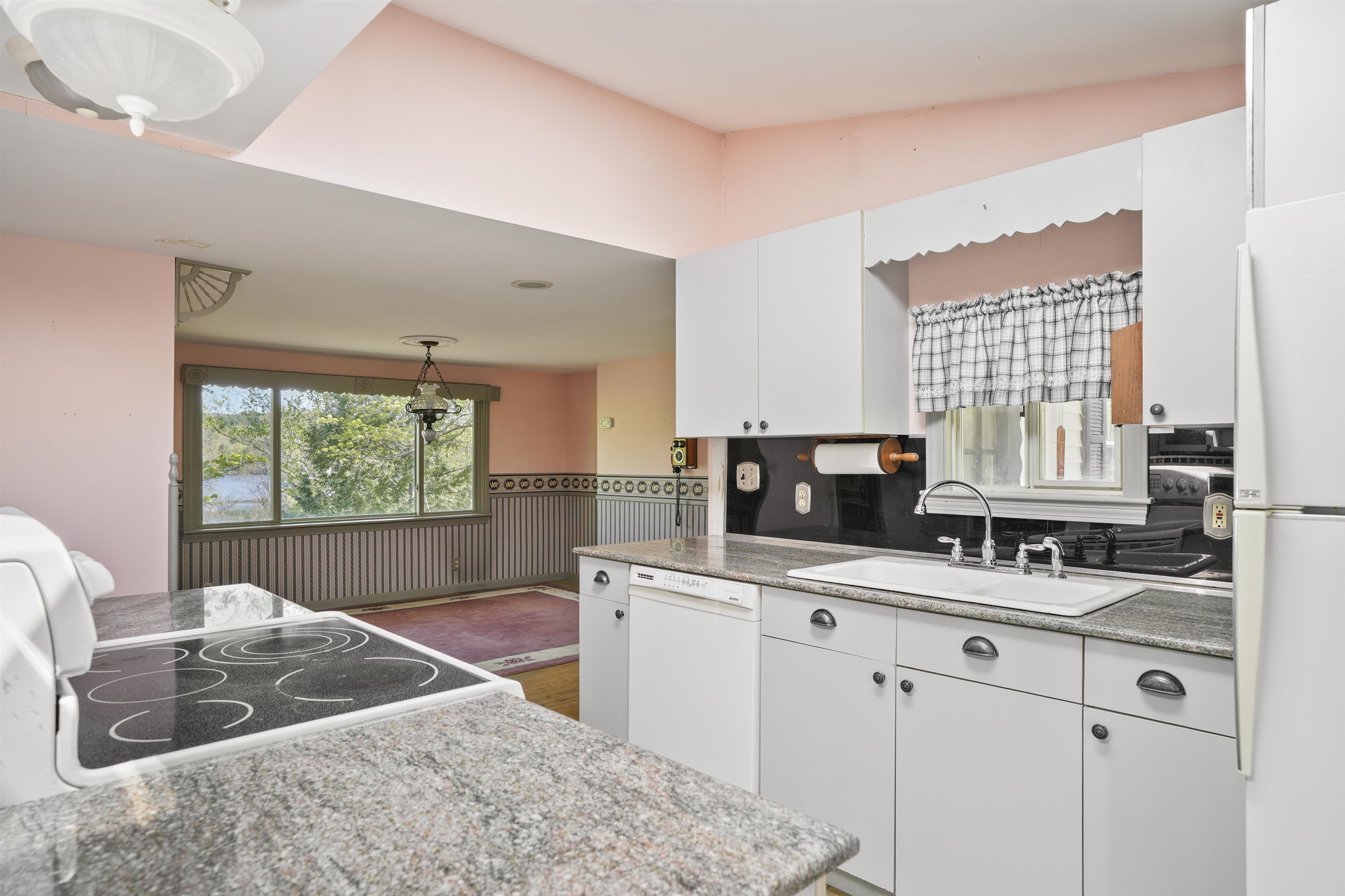 189 East Washington Road Hillsborough, NH 03244 - Photo 24 of 55