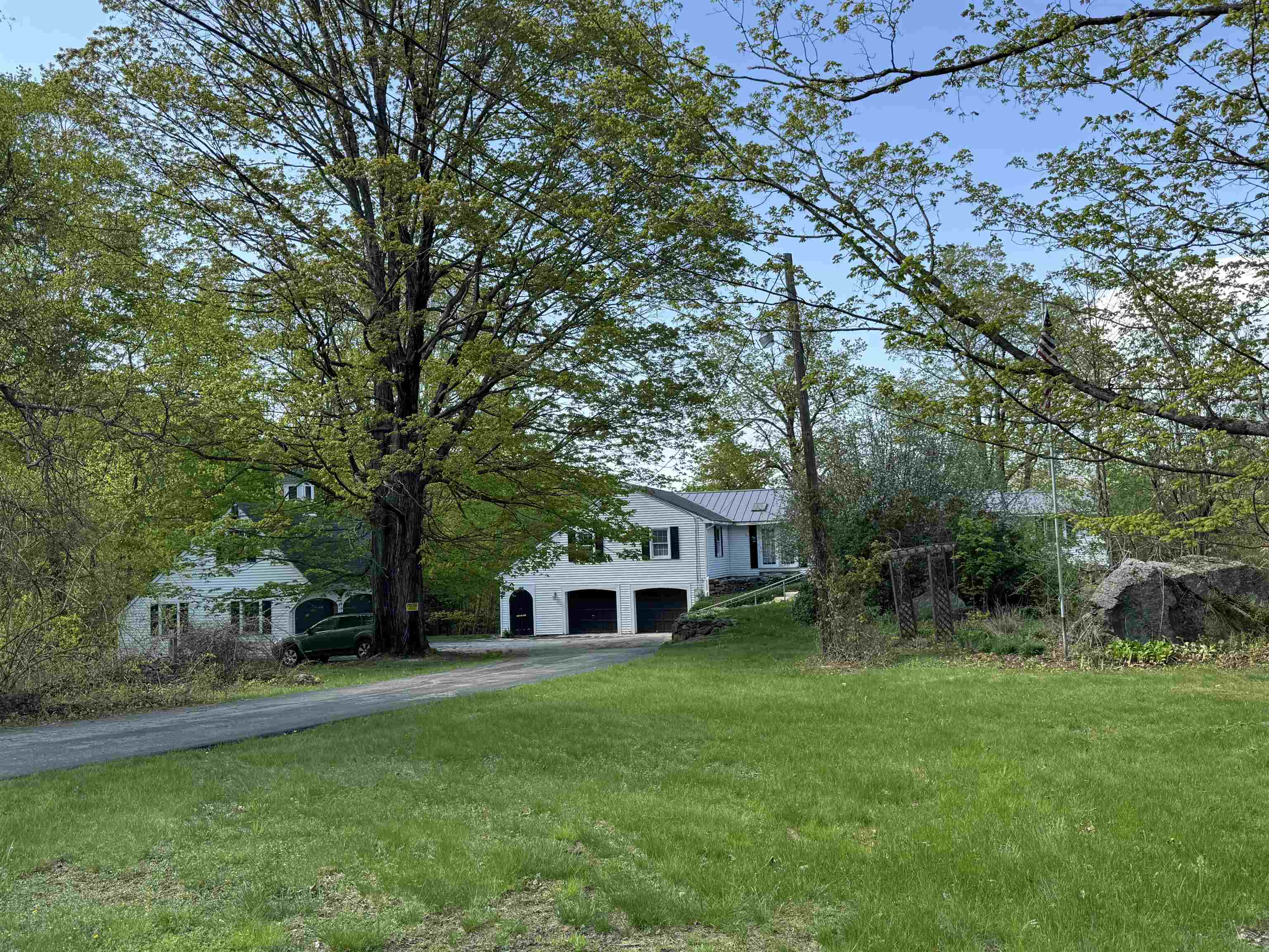 189 East Washington Road Hillsborough, NH 03244 - Photo 43 of 55