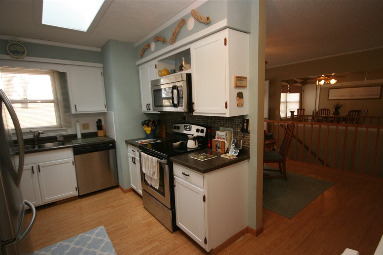 134 Country Club Road Williamsburg, IA 52361 - Photo 10 of 24 Gallery Image 10