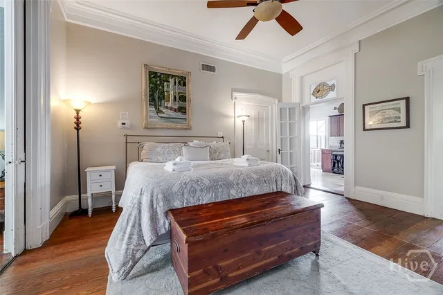 $2,250,000 | 28 East Taylor Street, Savannah, GA 31401