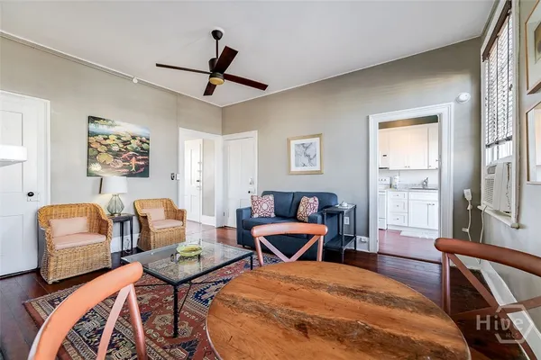 $2,250,000 | 28 East Taylor Street, Savannah, GA 31401