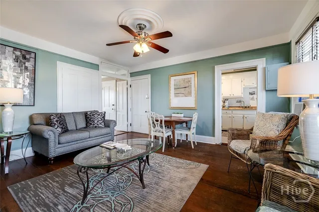 $2,250,000 | 28 East Taylor Street, Savannah, GA 31401