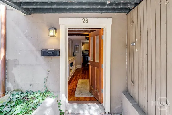 $2,250,000 | 28 East Taylor Street, Savannah, GA 31401