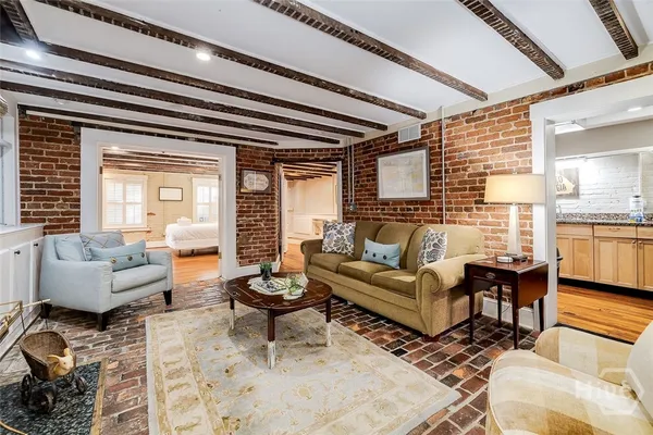 $2,250,000 | 28 East Taylor Street, Savannah, GA 31401