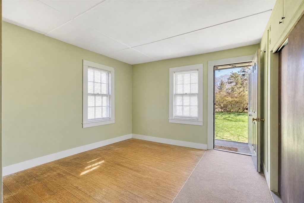 58 Loomis Lane Barnstable, MA 02632 - Photo 6 of 42