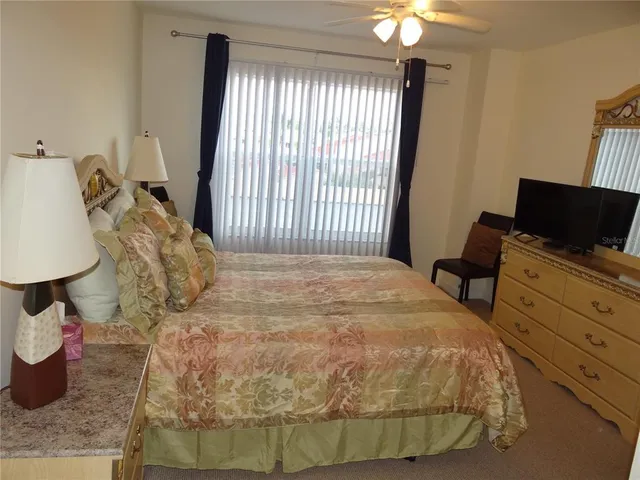 $1,750 | 4900 Brittany Drive South, Unit 305, St. Petersburg, FL 33715