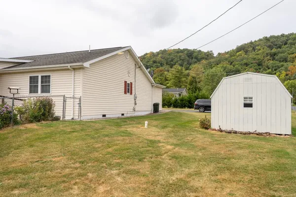 $330,000 | 3496 Petersburg Pike, Franklin, WV 26807
