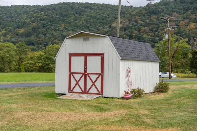 $330,000 | 3496 Petersburg Pike, Franklin, WV 26807