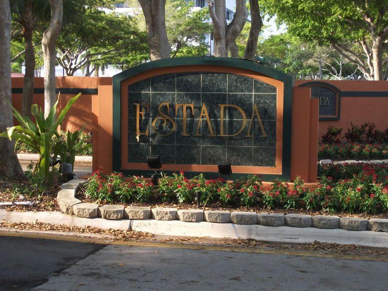 20804 Vía Madeira Boca Raton, FL 33433 - Photo 1 of 8 Estada