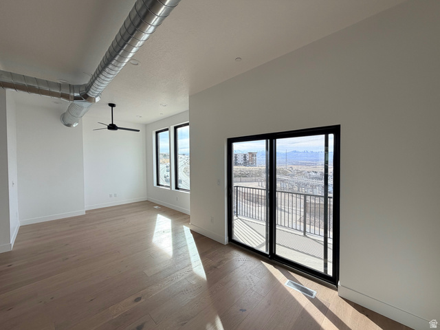 14382 South Champ Cove Draper, UT 84020 - Photo 4 of 20