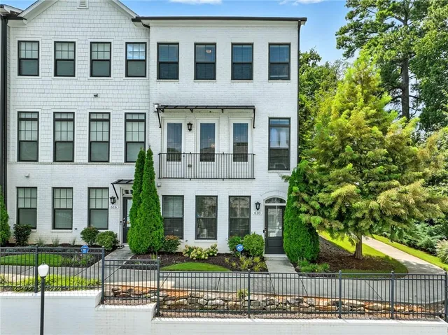 $569,900 | 618 Morning Glory Place Northeast, Atlanta, GA 30324