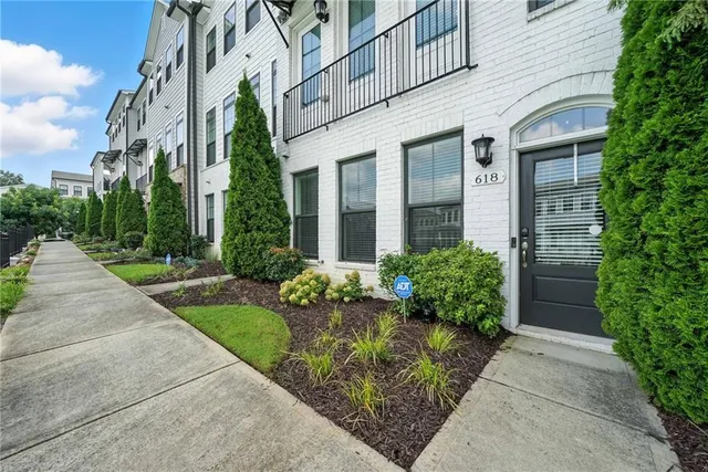 $569,900 | 618 Morning Glory Place Northeast, Atlanta, GA 30324