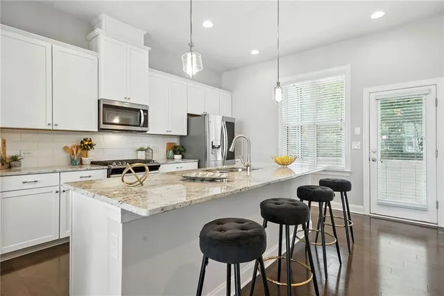 $569,900 | 618 Morning Glory Place Northeast, Atlanta, GA 30324