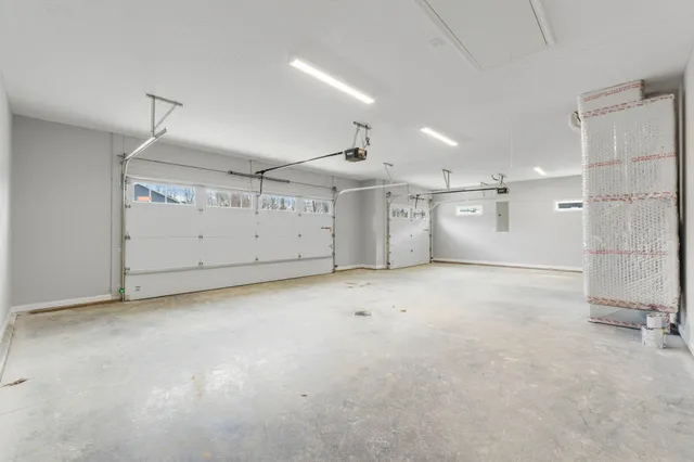 $489,900 | 20 Ln 520 Lake, Fremont, IN 46737