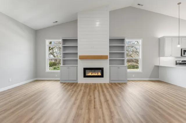 $489,900 | 20 Ln 520 Lake, Fremont, IN 46737