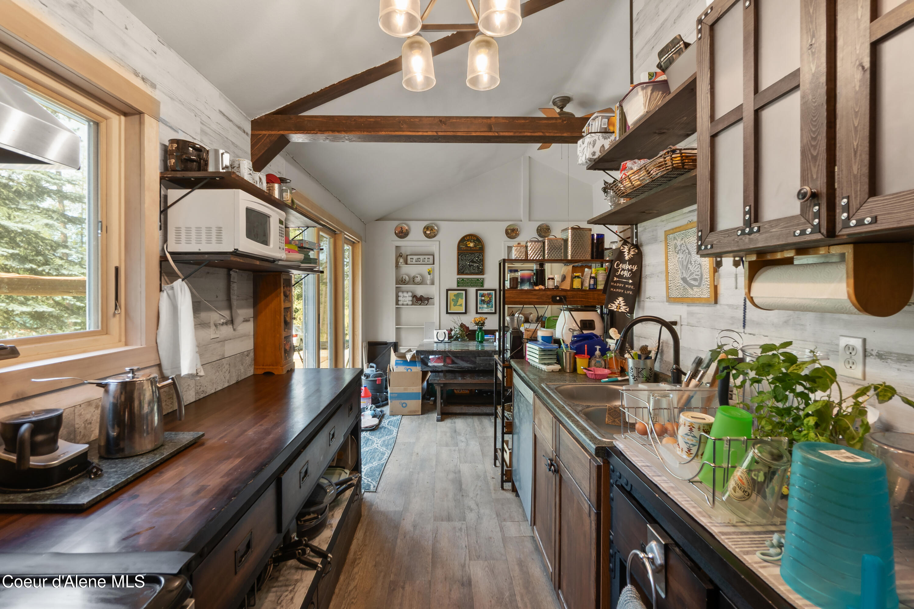 3167 South Sagle Road Sagle, ID 83860 - Photo 14 of 47 3167SSagleRd-KITCHEN (1)
