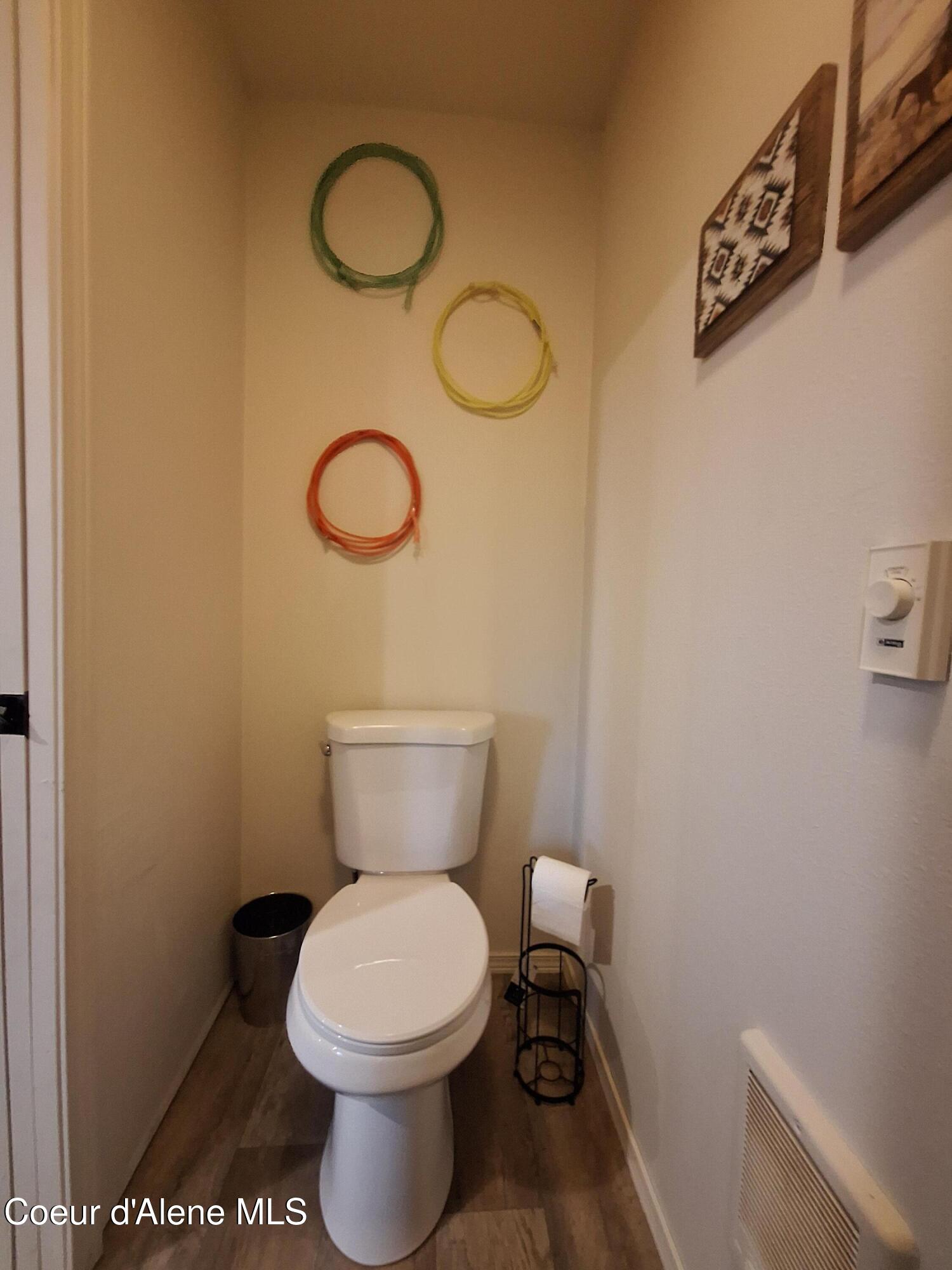 3167 South Sagle Road Sagle, ID 83860 - Photo 22 of 47 half bath