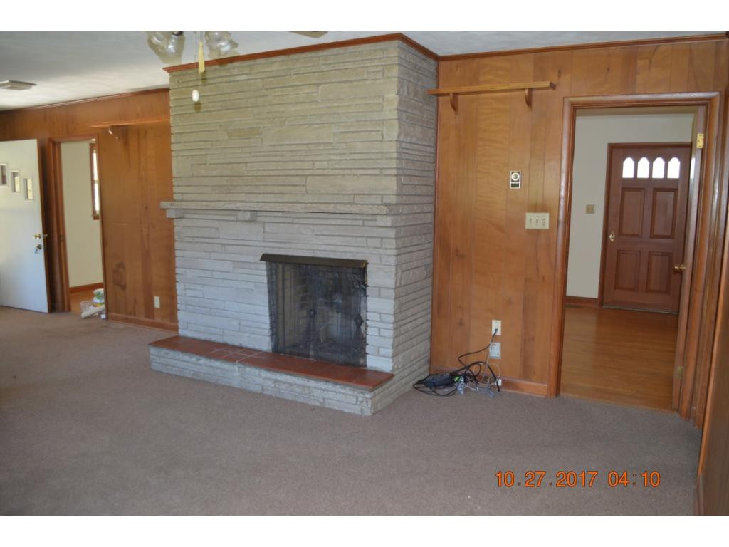 12115 Warrensburg Road Midway, TN 37809 - Photo 8 of 19 Fireplace in dining area