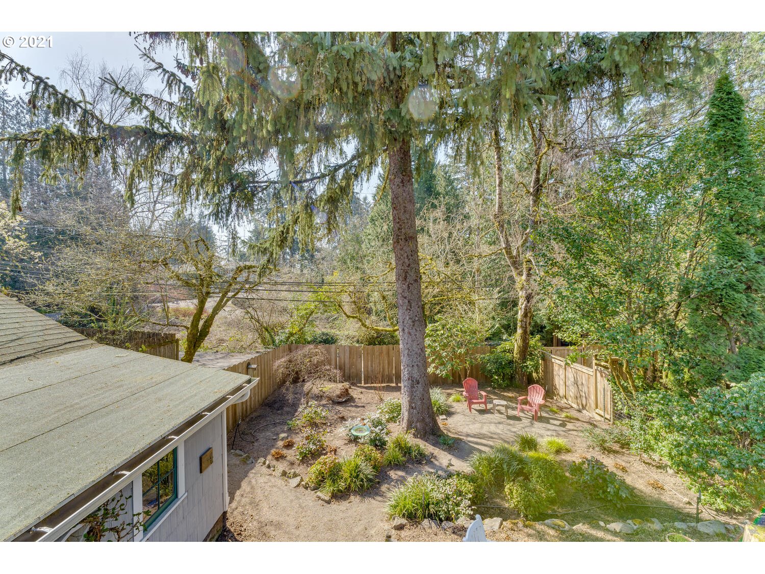 926 Southwest Dolph Street Portland, OR 97219 - Photo 24 of 29 Gallery Image 24