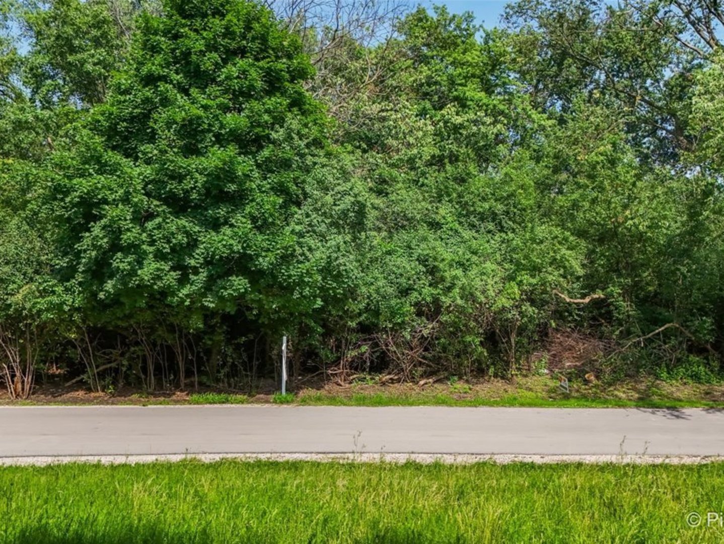 4N155 Niles Avenue Addison, IL 60101 - Photo 4 of 22