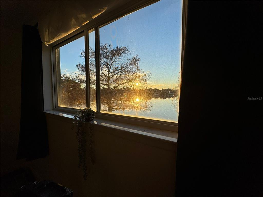 912 Lake Destiny Road, Unit G Altamonte Springs, FL 32714 - Photo 12 of 24 a view of a glass door